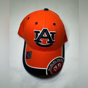 NEW AUBURN TIGERS STRAPBACK HAT. CAPTIVATING HEADWEAR CAP BOTH LOGOS. TIGER EYES